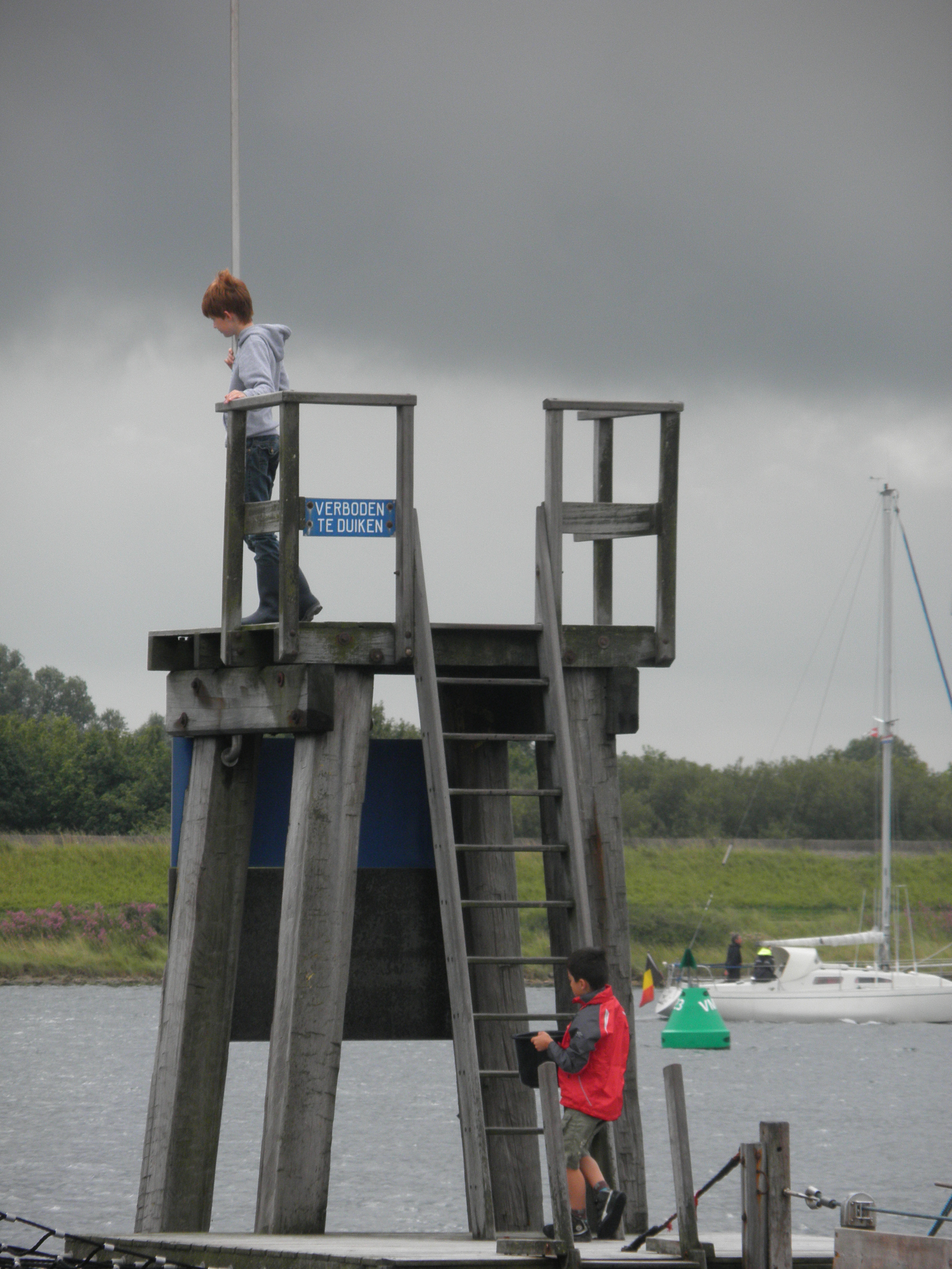 12 8 2011 10 27 39 0075